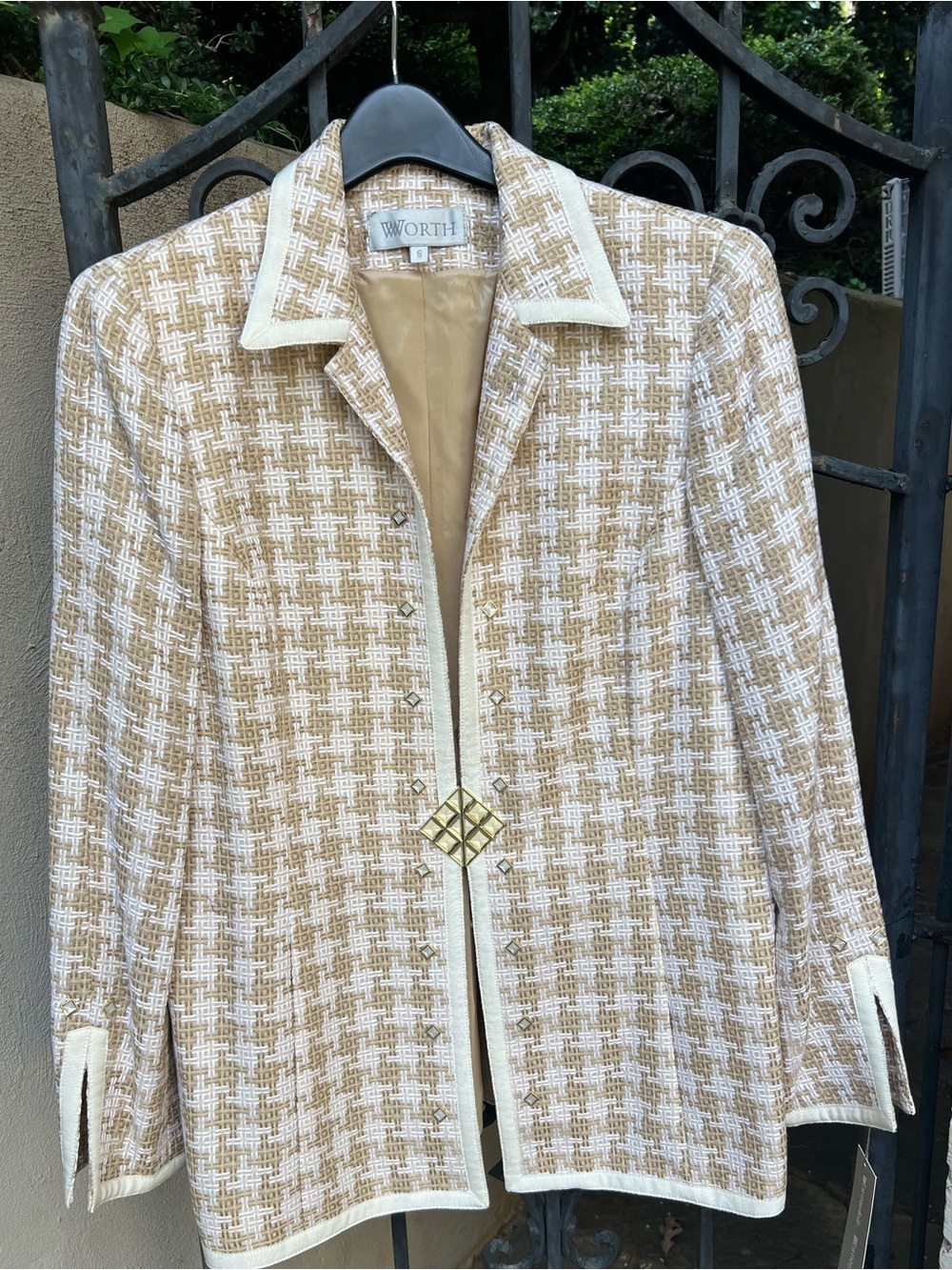 Worth Cream and Beige Tweed Blazer with Decorative Clasp
